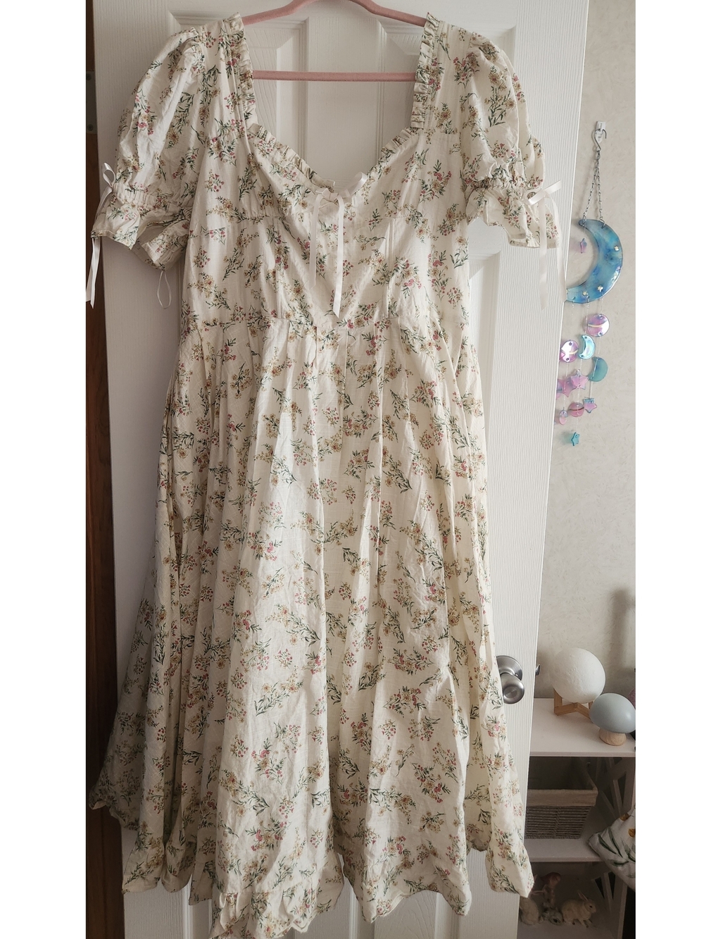 Ava Gowns Amelia Ribbon Floral Dress in Ivory - Picture 8 of 8